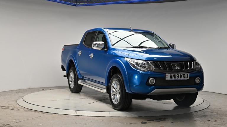 2019 Mitsubishi L200 2.4 DI-D DC Barbarian 4WD Euro 6 4dr PICK UP Diesel Manual