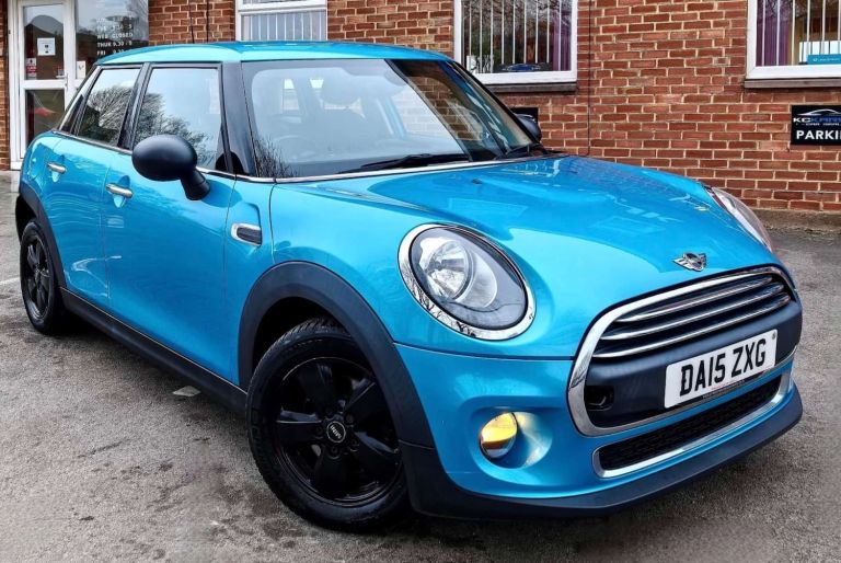 2015 MINI Hatch 1.2 One 5dr - Electric Blue - £35 Road Tax - Low Running Costs- Stylish Ele Hatch...