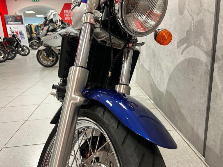 Y/2001 Triumph Legend TT 900 - 14916 miles - GREAT CONDITION!!