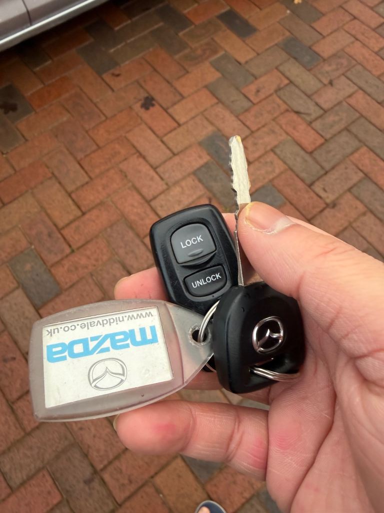 Mazda, 3, Saloon, 2004, Manual, 1598 (cc), 4 doors