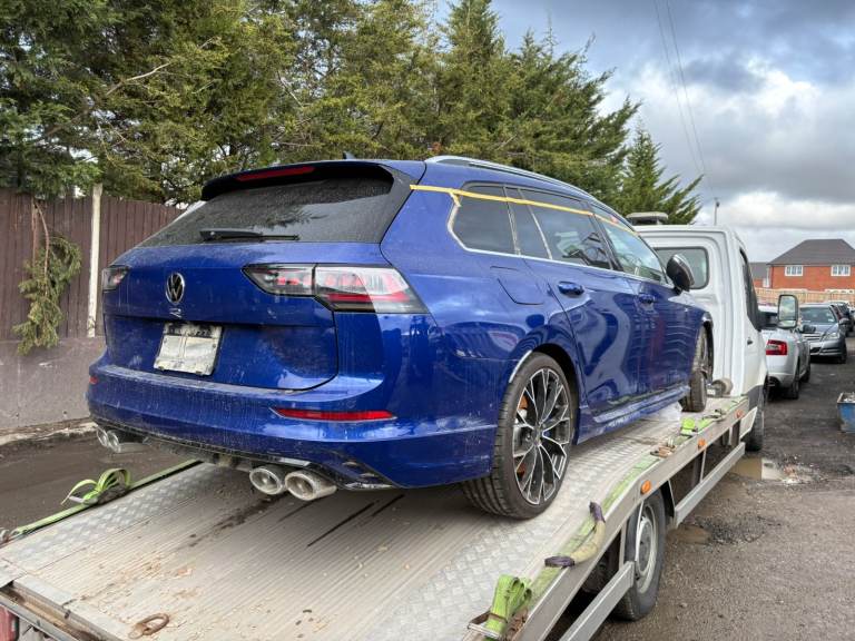 2025 VOLKSWAGEN GOLR R MK8 8.5 BREAKING FOR SPARES FRONT END DOORS AXLE HUBS ALLOYS