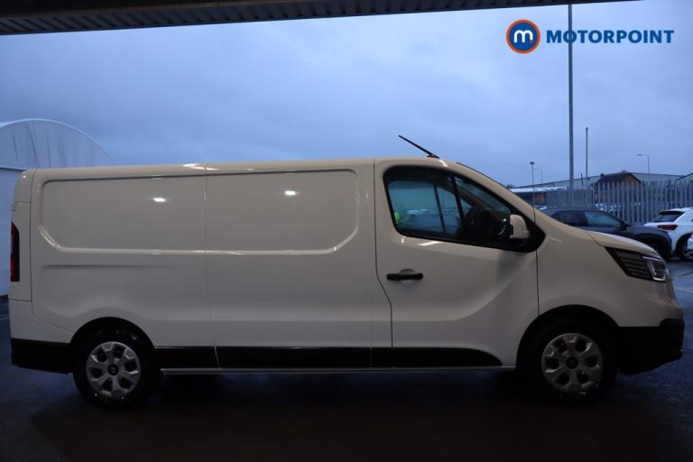 2025 Renault Trafic SL30 90kW 52kWh Advance Van Auto PANEL VAN ELECTRIC Automatic