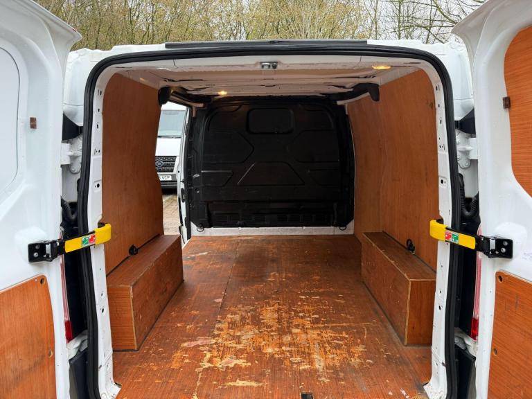 2018 Ford Transit Custom 2.0 TDCi 105ps Low Roof Van PANEL VAN DIESEL Manual