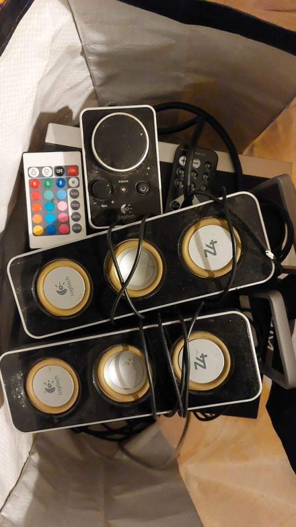 Logitech Z4 2.1 Speaker For PC Computer