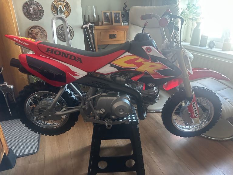 Genuine Honda crf50 2005 mint condition with custom  vintage cr graphics 