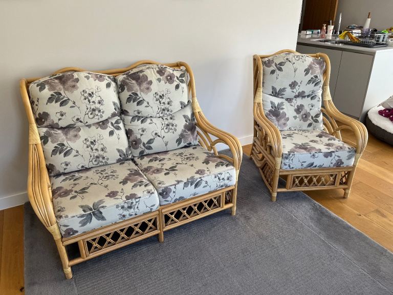Rattan Conservatory Sofa and Armchair Set with Floral Cushions