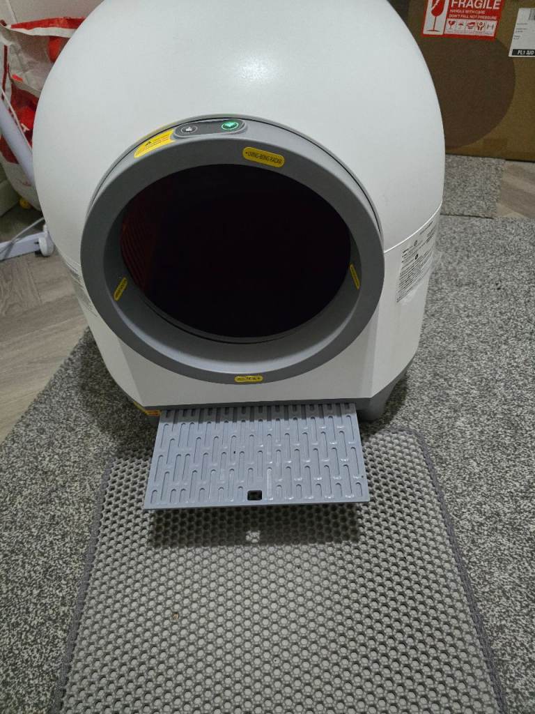 Electric cat litter box 