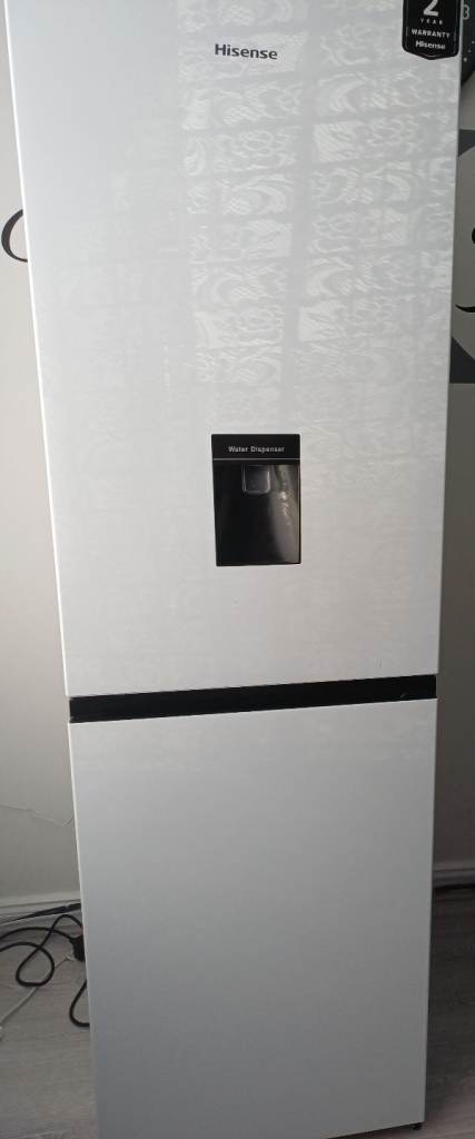Hisense fridge freezer