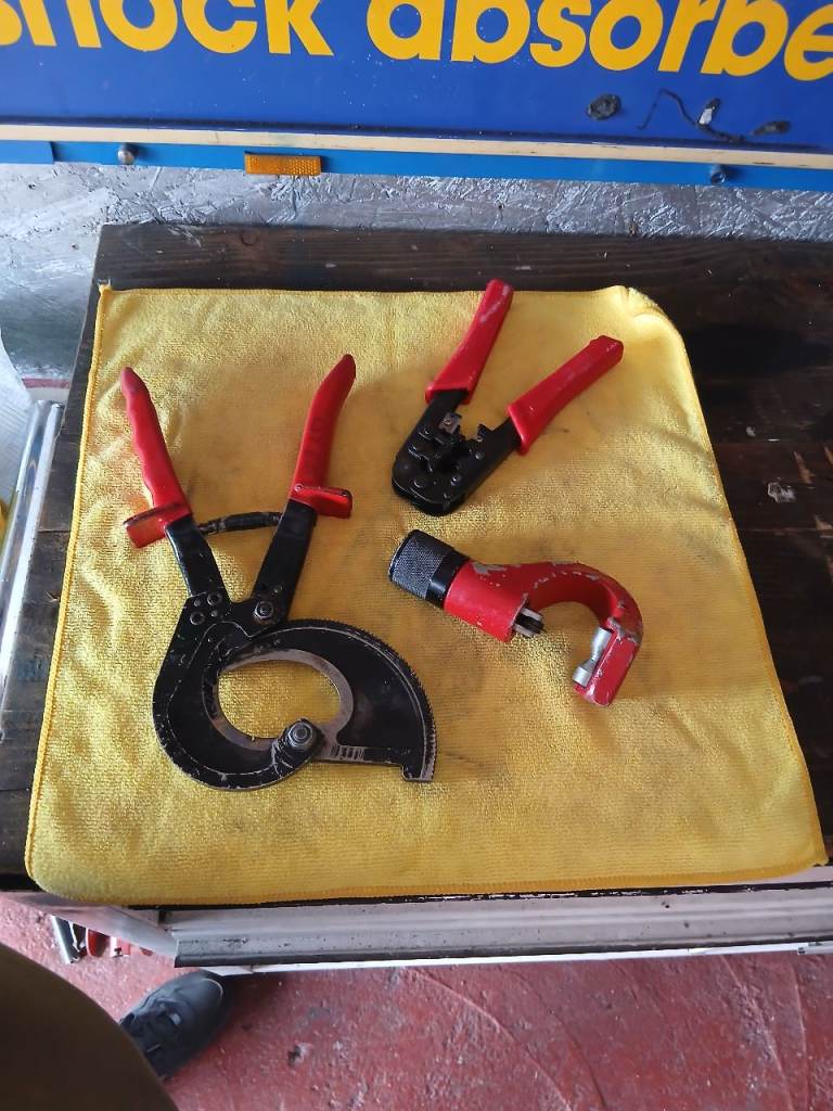 Cable Cutters and Crimping Tool Set – Good Condition