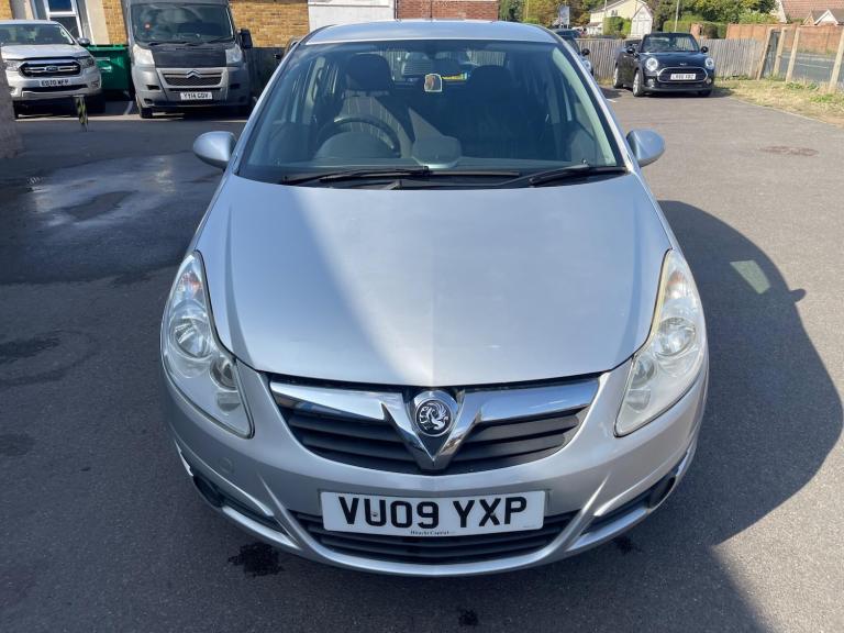 2009 Vauxhall Corsa 1.2i 16v Club 5dr HATCHBACK Petrol Manual