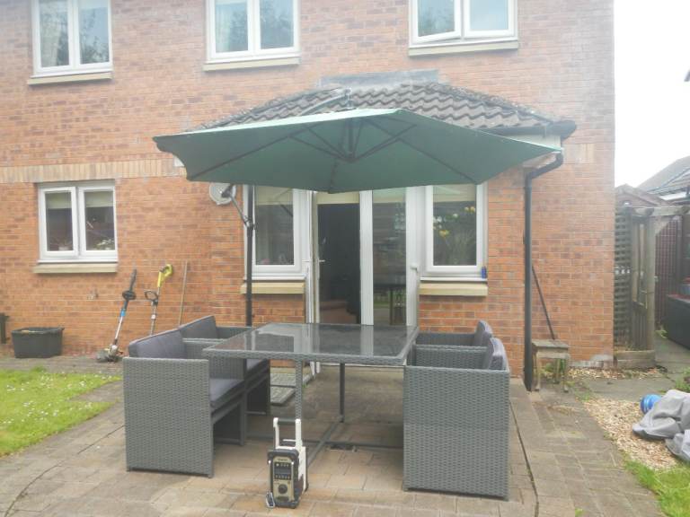 Grey Rattan Garden Furniture Set with Parasol – Good Condition
