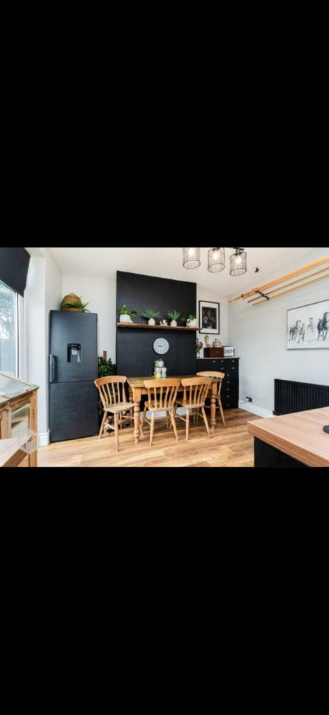 Double bed room available