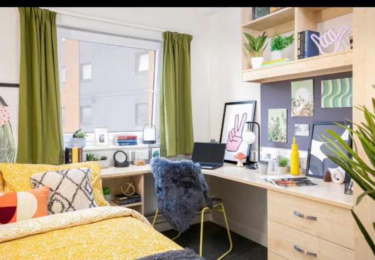 Room to let 