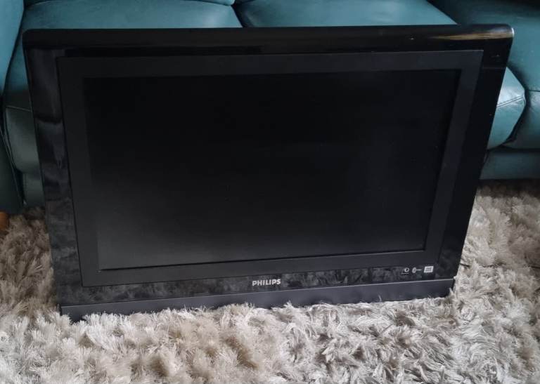 Philips 32 inch screen TV not smart