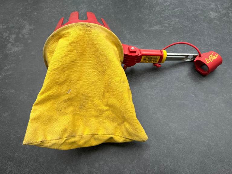 image for Wolf Garten Adjustable Fruit Picker