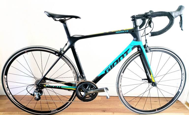 image for GIANT TCR ADVANCED Carbon Road Bike 2020 Tiagra SERVICED 55cm  RRP £2000 GUARANTEED 