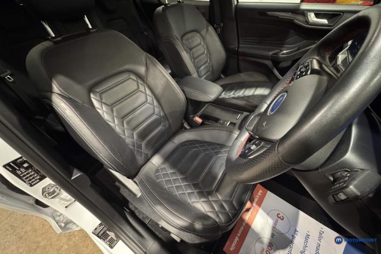 2022 Ford Focus 1.0 EcoBoost Hybrid mHEV 155 ST-Line Vignale 5dr Hatchback Petrol Manual