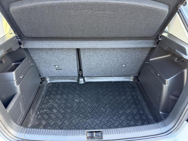 2015 Skoda Fabia 1.2 TSI SE L 5dr DSG HATCHBACK PETROL Automatic