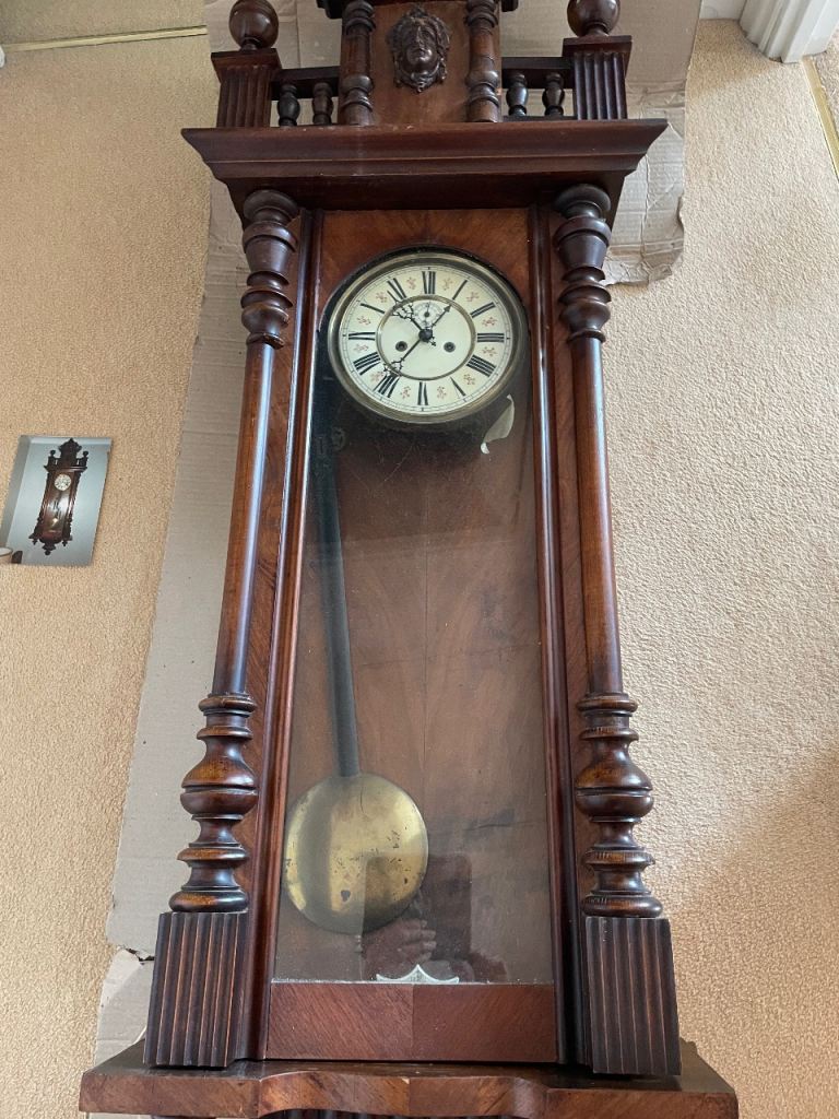 Antique clock 