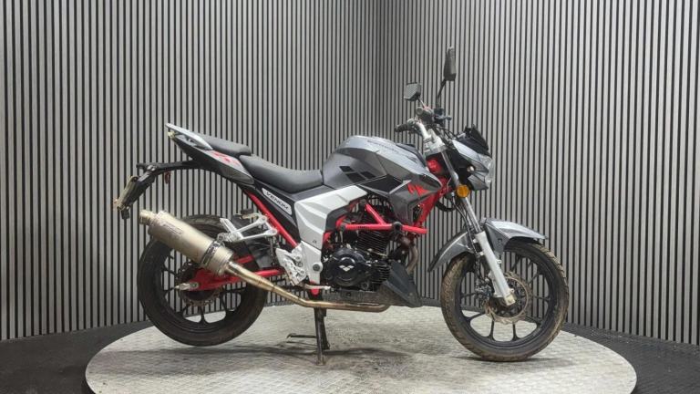 Lexmoto Venom 2016 125CC LEARNER BIKE PROJECT BIKE SPARES OR REPAIR