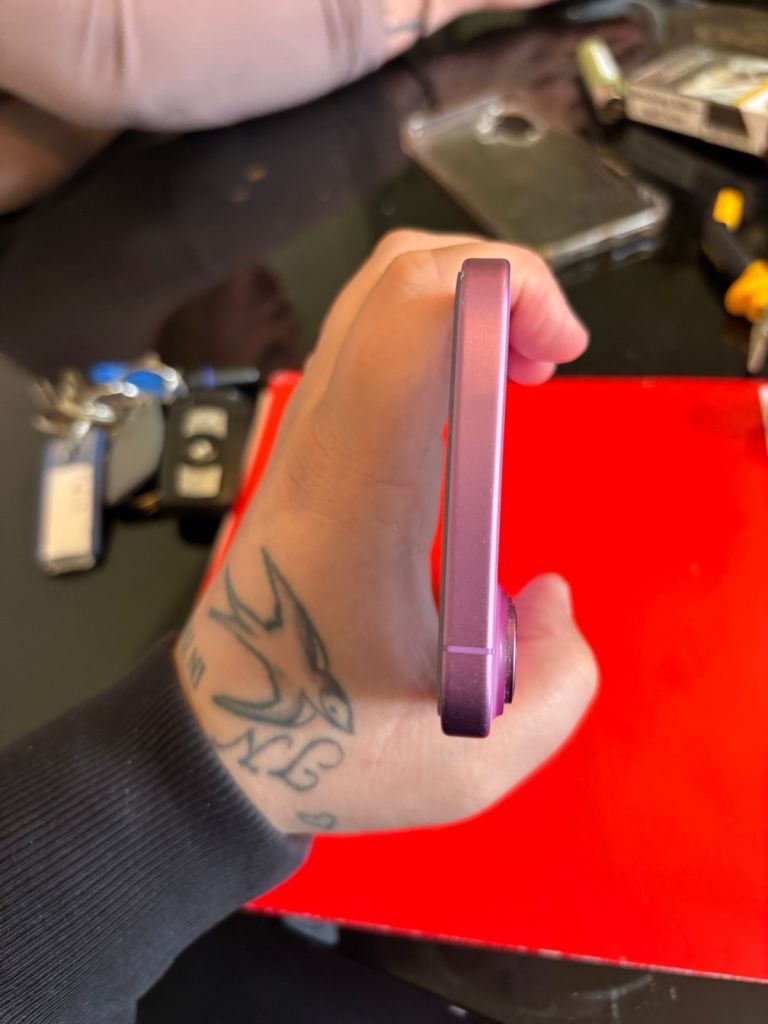 iPhone 16 plus 
