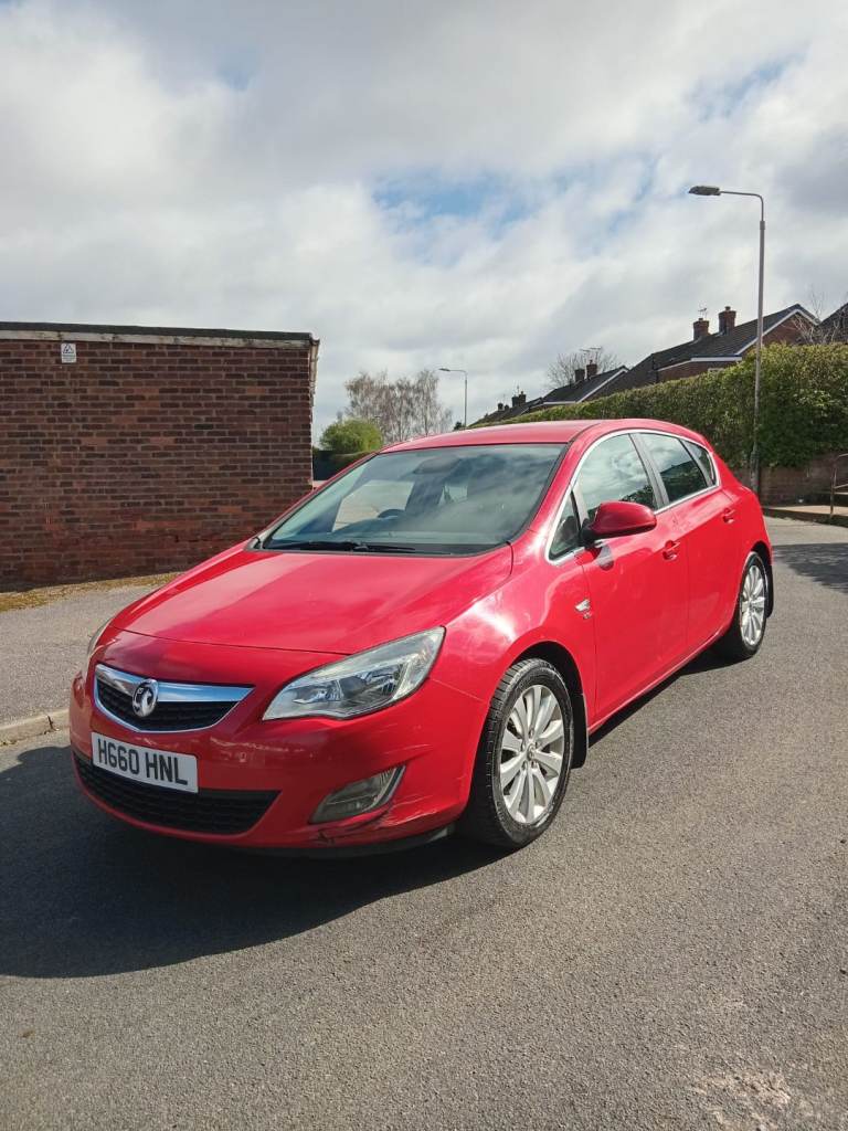 Vauxhall, Hatchback, Manual, 2010, Astra
