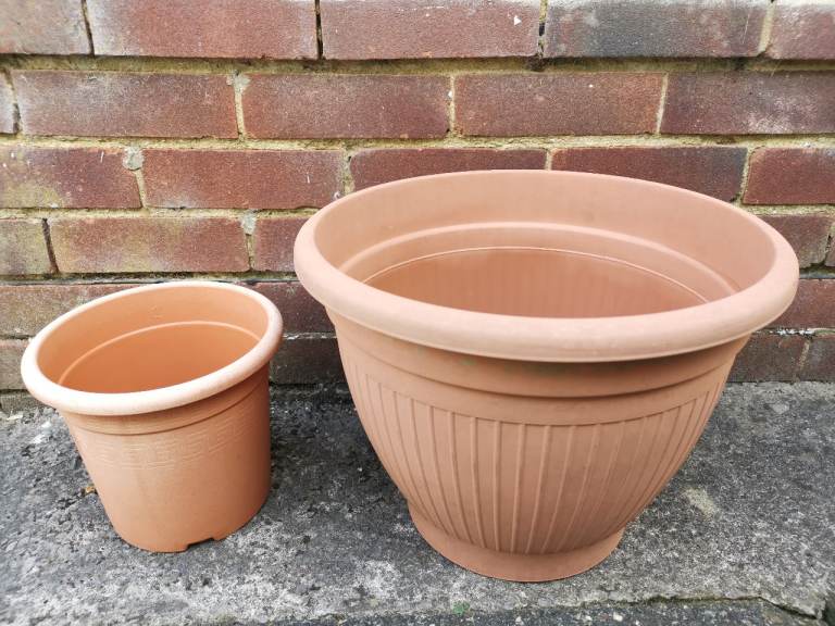 Two Terracotta-Look Plastic Plant Pots – Good Condition