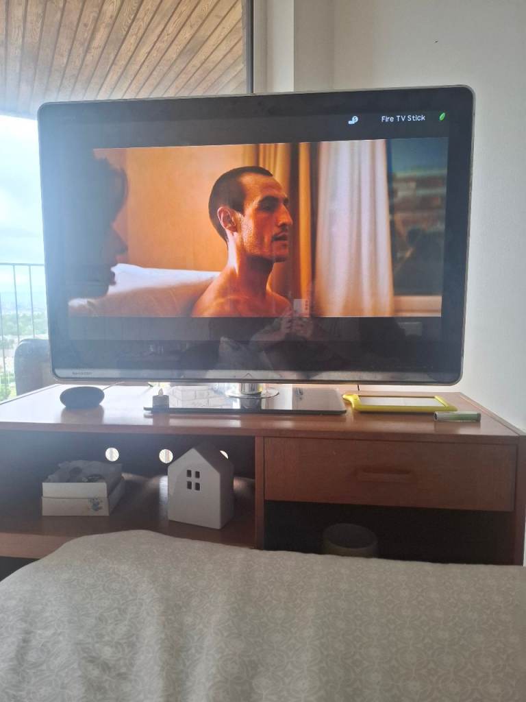 Tv for sale 