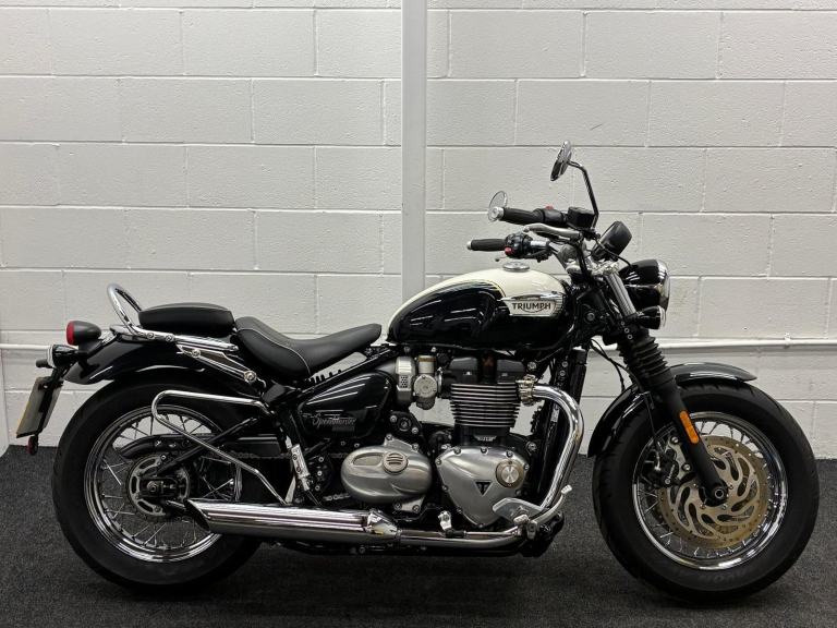 TRIUMPH SPEEDMASTER 1200 ABS * 6485 miles - March 27 MOT - READY TO GO!!! *