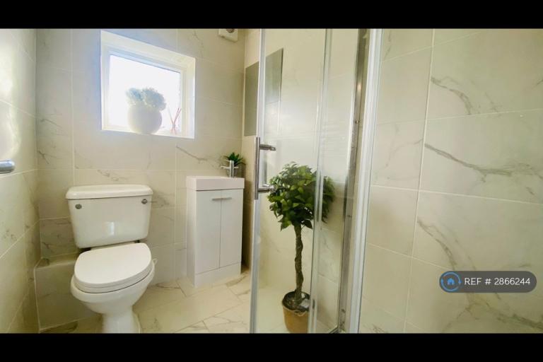 1 bedroom in Wellbury Terrace, Hemel Hempstead, HP2 (#2866244)