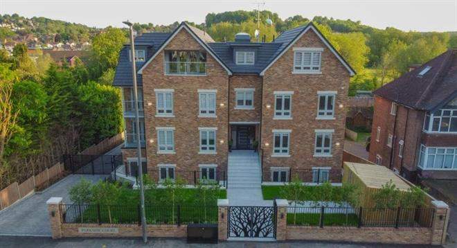 Stunning 2-Bedroom Apartment Furnished / UnFurnished AVAILABLE NOW