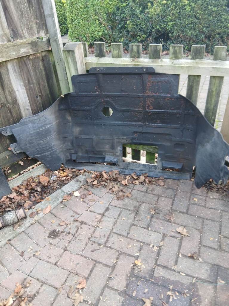 Undertray Under Engine Cover Rust Shield