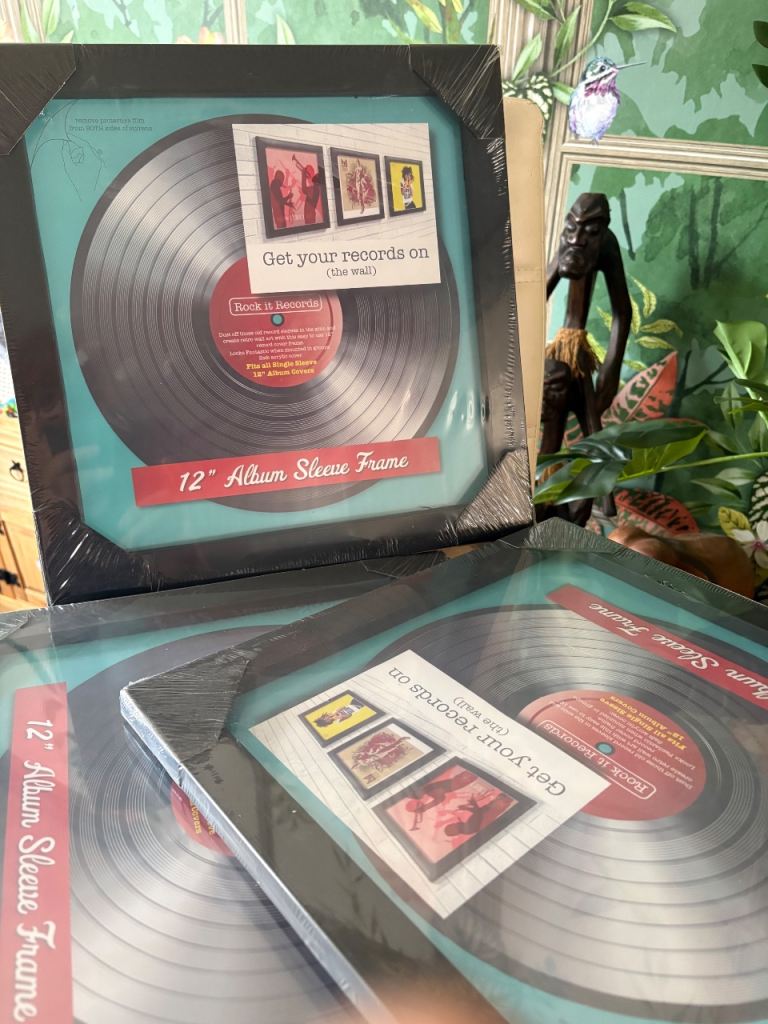 6 Vinyl Album Cover Frames 