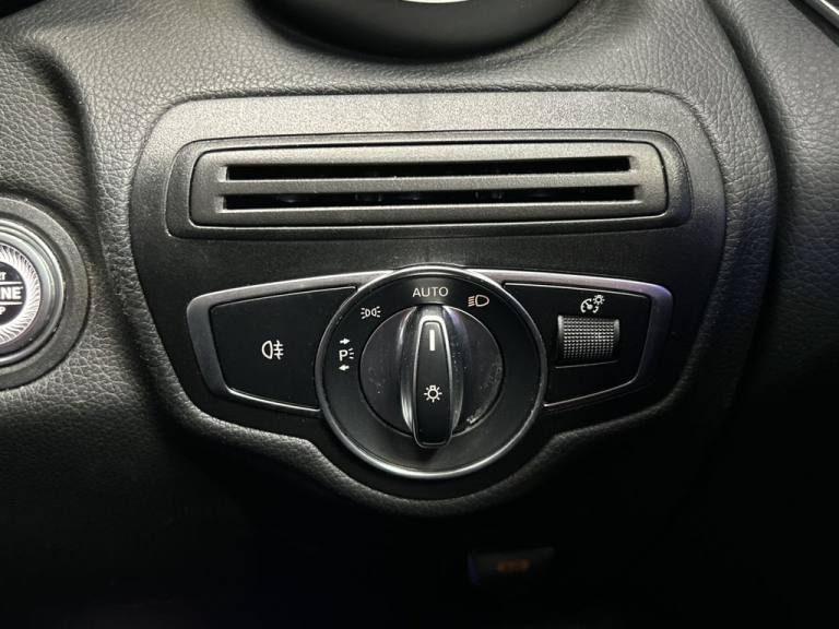 2022 Mercedes-Benz GLC 2.0 GLC300e 13.5kWh AMG Line (Premium Plus) SUV 5dr Petrol Plug-in Hybrid ...