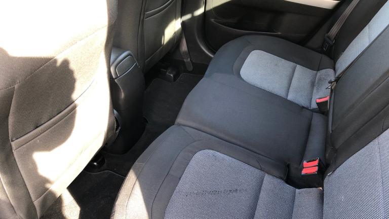 2017 Kia Ceed 1.6 CRDi ISG 2 5dr DCT Diesel Hatchback Hatchback Diesel Automatic