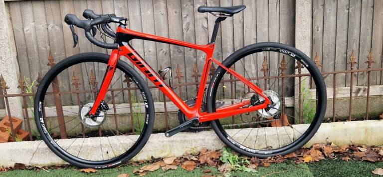 Giant Defy Advanced 2 Carbon Small Endurance Road Bike 