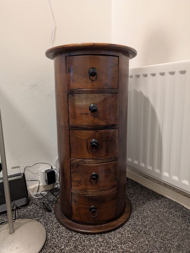 Postbox style cabinet