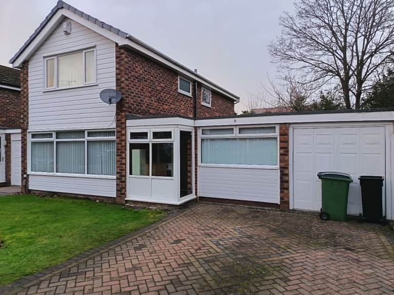 4 bed semi detached house