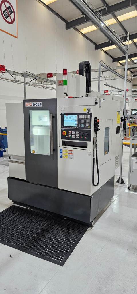 XYZ 500 LR VERTICAL CNC MACHINING CENTRE
