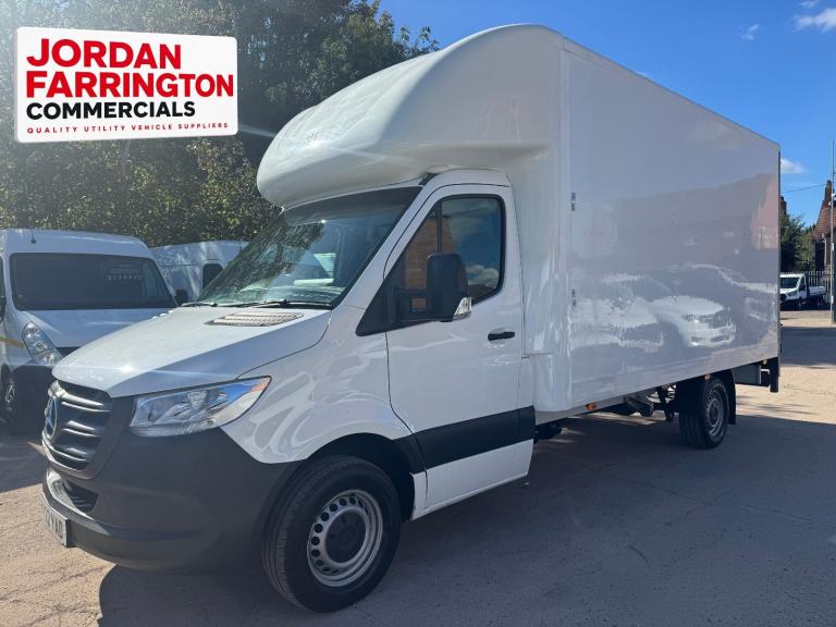 2022 Mercedes XLWB L4 EURO 6 LUTON VAN WITH 500KG TAIL-LIFT FULL SERVICE HISTORY