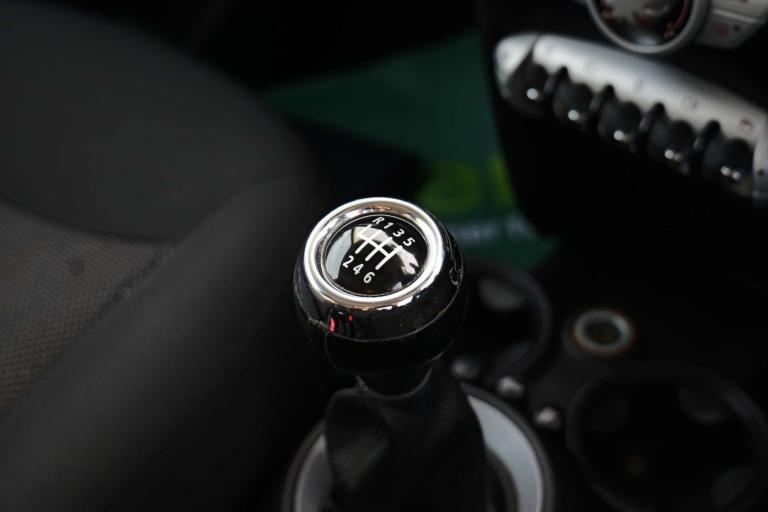 2008 MINI Hatch 1.4 One 3dr Hatchback Petrol Manual