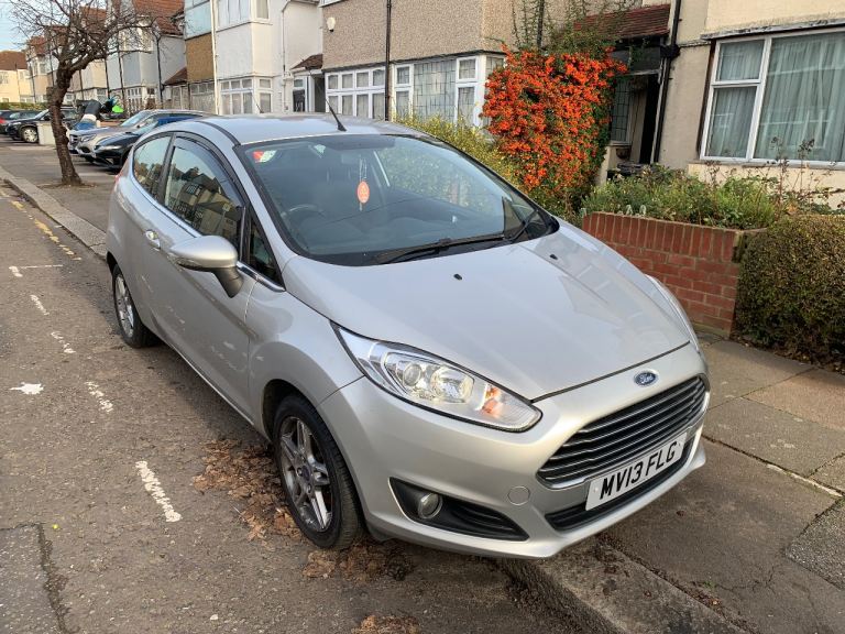 Ford, FIESTA, Hatchback, 2013, Manual, 1241 (cc), 3 doors
