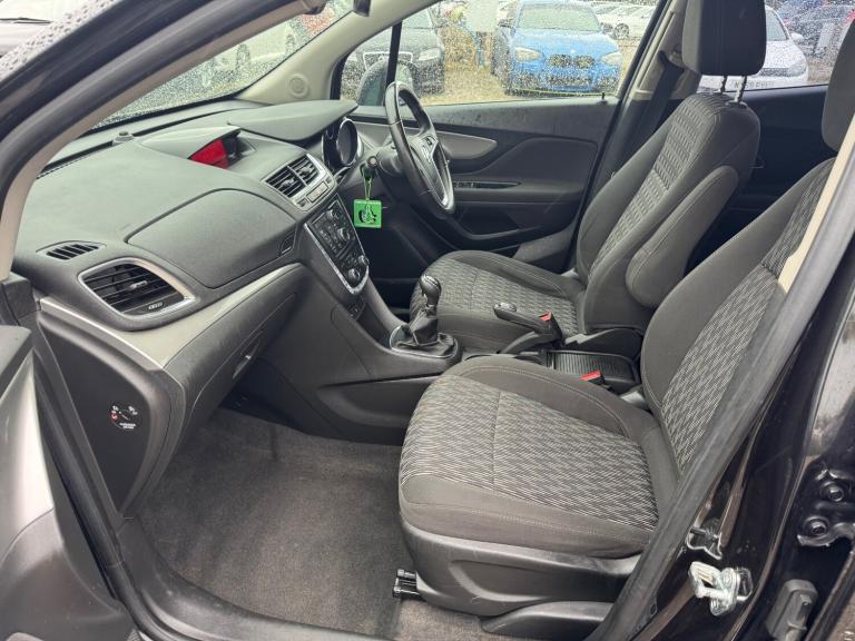 2014 Vauxhall Mokka 1.6i Exclusiv 5dr HATCHBACK Petrol Manual