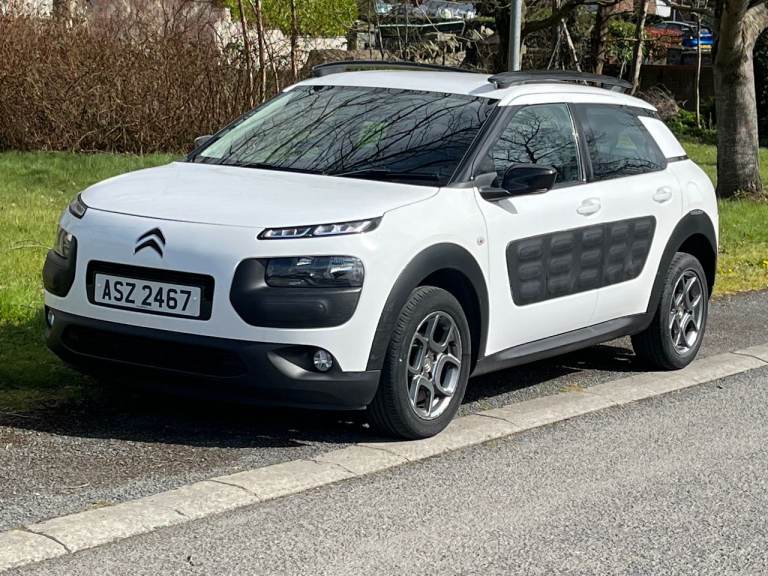 DEC 2016 CITROEN C4 CACTUS 1.6 HDI.FULL MOT,NEW TIMING BELT KIT.£20 ROAD TAX