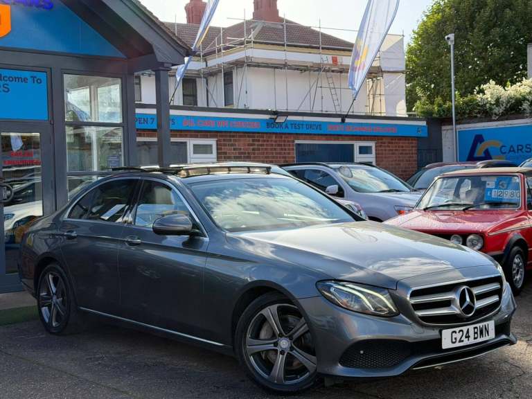 2016 Mercedes-Benz E Class 2.0 E220d SE (Premium) Saloon 4dr Diesel G-Tronic+ Euro 6 (s/s) (194 p...