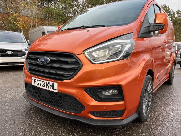 2023 Ford Transit Custom 2.0 EcoBlue 170ps Low Roof Limited Van Van DIESEL Manual