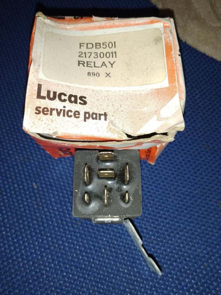 LUCAS FDB501 7 PIN FUEL PUMP RELAY ALFA SPIDER VAUXHALL / OPEL 80'S CARS