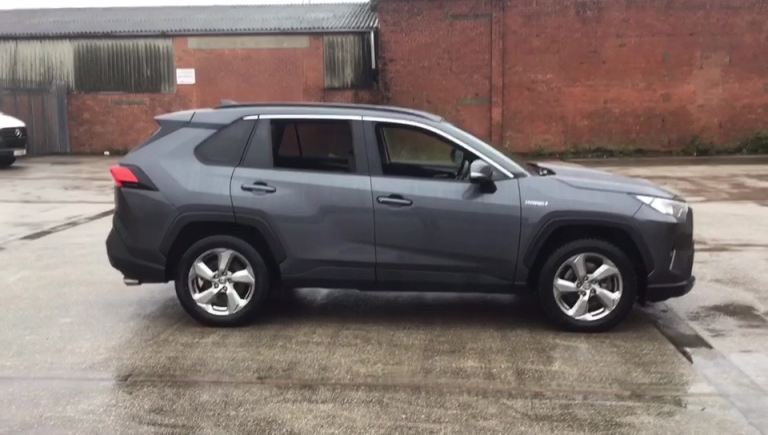 Toyota RAV4 2.5 VVT-h Design SUV Petrol Hybrid CVT 4WD