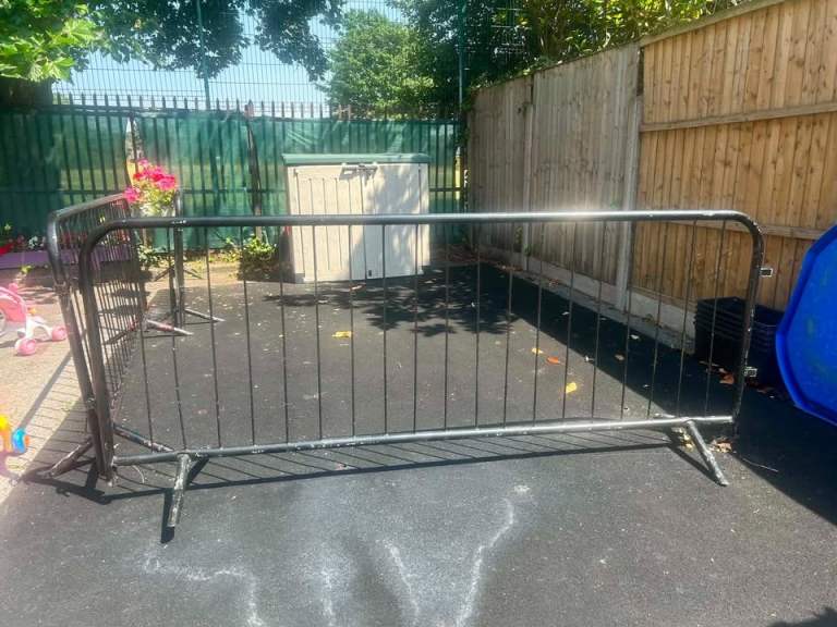 Metal Crowd Barrier – Good Condition