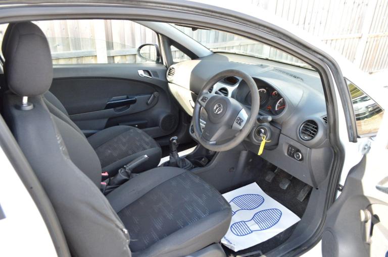 2014 Vauxhall Corsa Van 1.3 CDTi ecoFLEX 16v FWD L1 H1 (s/s) 3dr CAR DERIVED VAN Diesel Manual